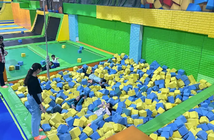SkyJumper Trampoline Park Pune Timings, Entry Fee, Ticket Cost Price